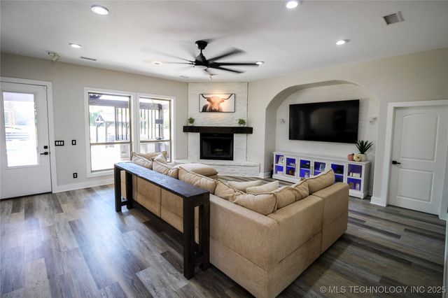 503 Forest Lane, Ardmore, OK 73401