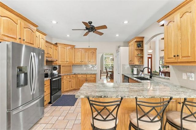 3857 Willow Bend Drive SW, Stockbridge, GA 30281