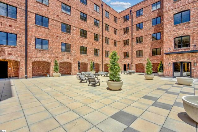 110 N Markley Street Unit 106, Greenville, SC 29601