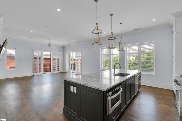 110 N Markley Street Unit 106, Greenville, SC 29601