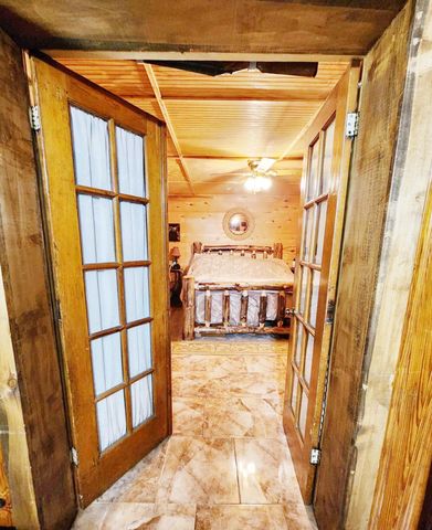 368 Rivers Rd, Hornbeck, LA 71439