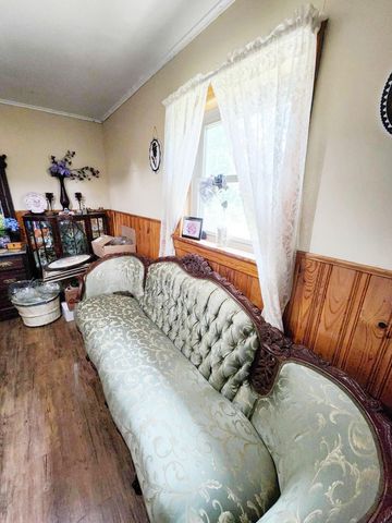 368 Rivers Rd, Hornbeck, LA 71439