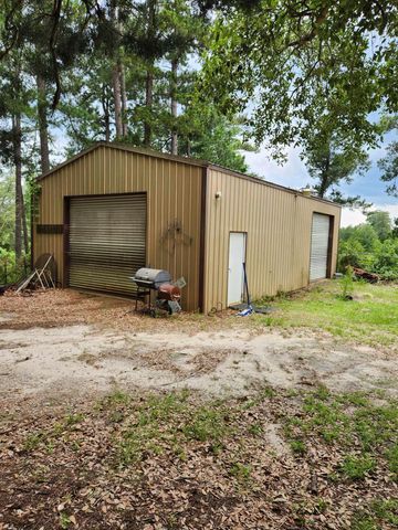368 Rivers Rd, Hornbeck, LA 71439
