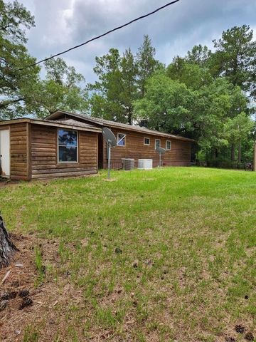 368 Rivers Rd, Hornbeck, LA 71439