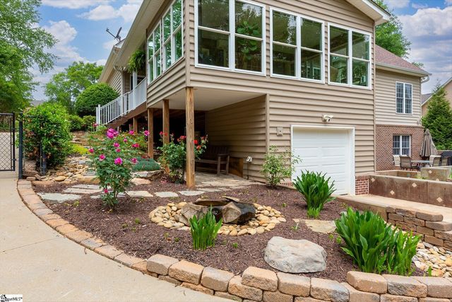 467 Sunset Pointe Drive, Lyman, SC 29365