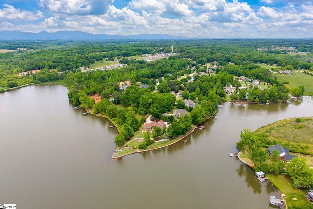 467 Sunset Pointe Drive, Lyman, SC 29365