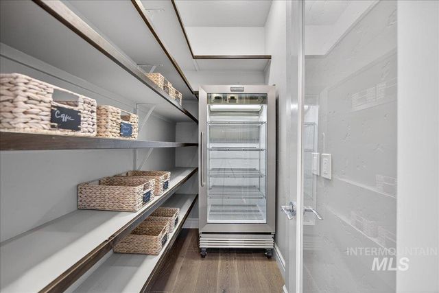 754 S Lone Hollow Way, Eagle, ID 83616