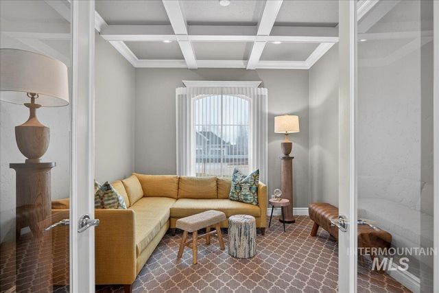 754 S Lone Hollow Way, Eagle, ID 83616