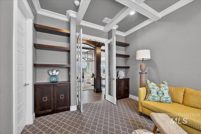 754 S Lone Hollow Way, Eagle, ID 83616