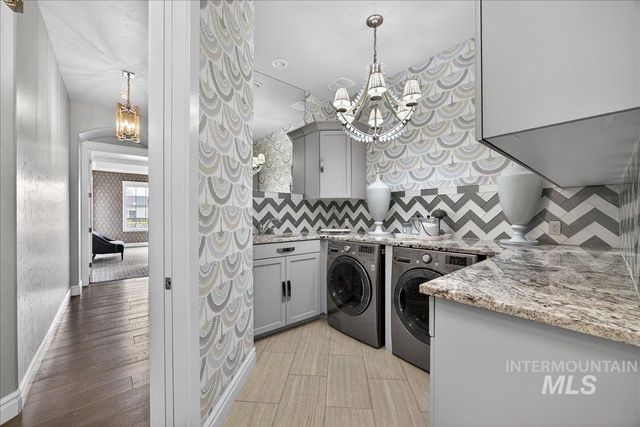 754 S Lone Hollow Way, Eagle, ID 83616