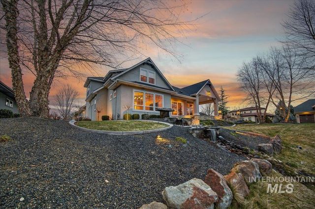 754 S Lone Hollow Way, Eagle, ID 83616