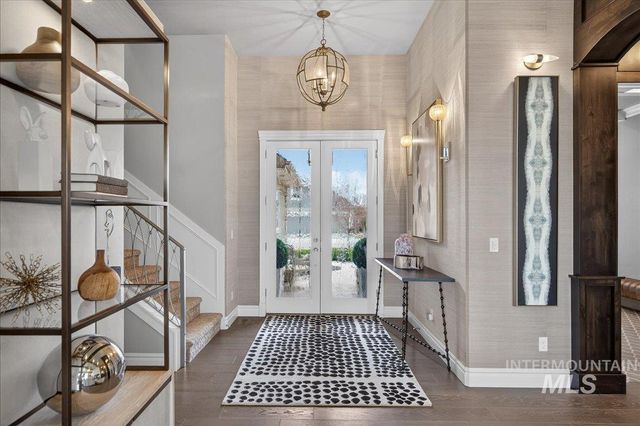 754 S Lone Hollow Way, Eagle, ID 83616