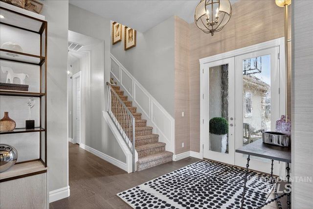 754 S Lone Hollow Way, Eagle, ID 83616