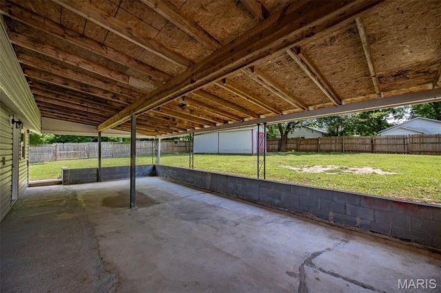 813 E 3rd Street, Salem, MO 65560