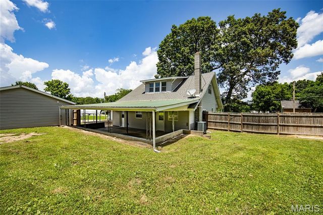 813 E 3rd Street, Salem, MO 65560