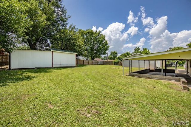 813 E 3rd Street, Salem, MO 65560