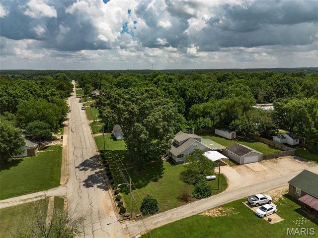 813 E 3rd Street, Salem, MO 65560