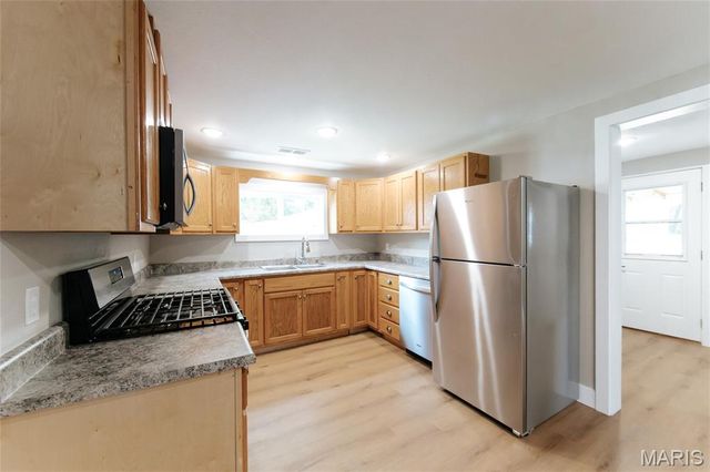 813 E 3rd Street, Salem, MO 65560