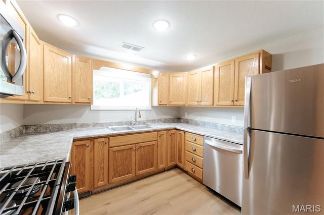 813 E 3rd Street, Salem, MO 65560