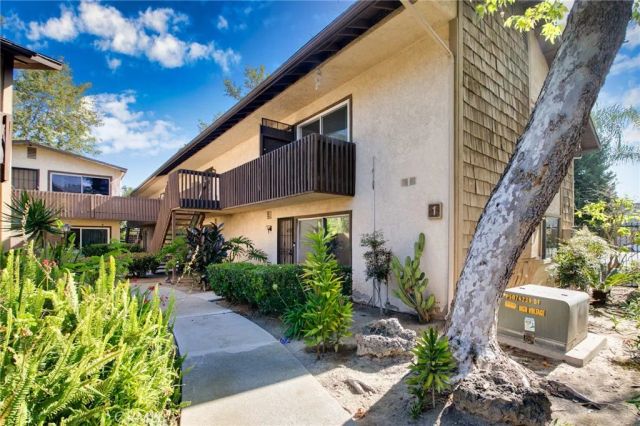 3050 S Bristol 1J, Santa Ana, CA 92704