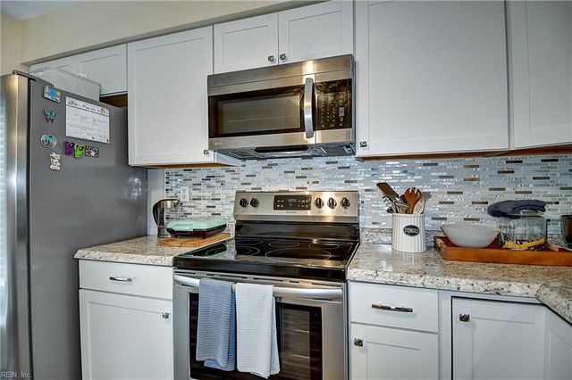 4704 Woods Edge RD, Virginia Beach, VA 23462