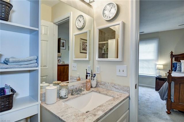4704 Woods Edge RD, Virginia Beach, VA 23462