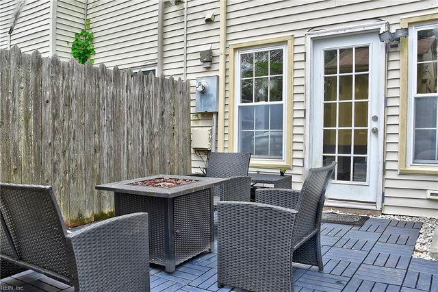 4704 Woods Edge RD, Virginia Beach, VA 23462
