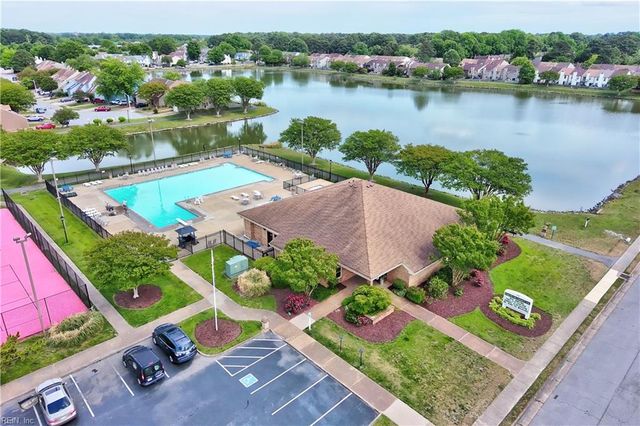 4704 Woods Edge RD, Virginia Beach, VA 23462