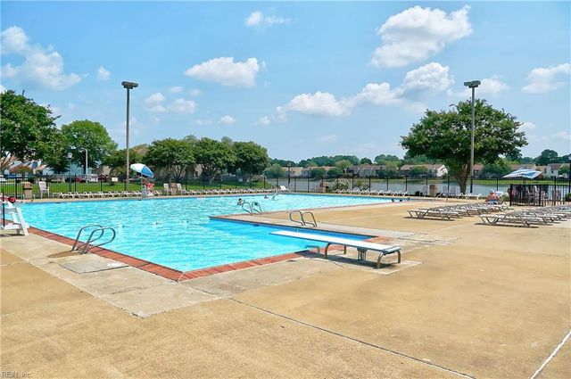 4704 Woods Edge RD, Virginia Beach, VA 23462