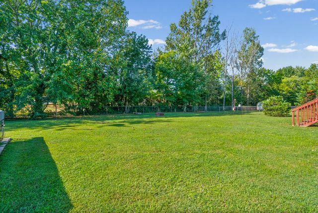 140 Cody Ct, Portland, TN 37148
