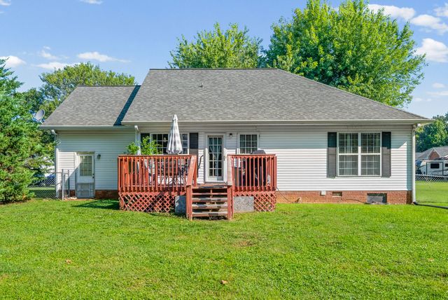 140 Cody Ct, Portland, TN 37148