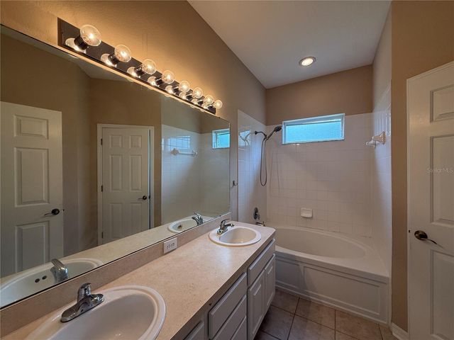 6520 BRIDGECREST DRIVE, Lithia, FL 33547