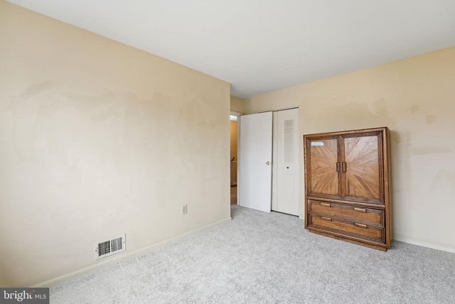 2930 BUELL CT, Dumfries, VA 22026