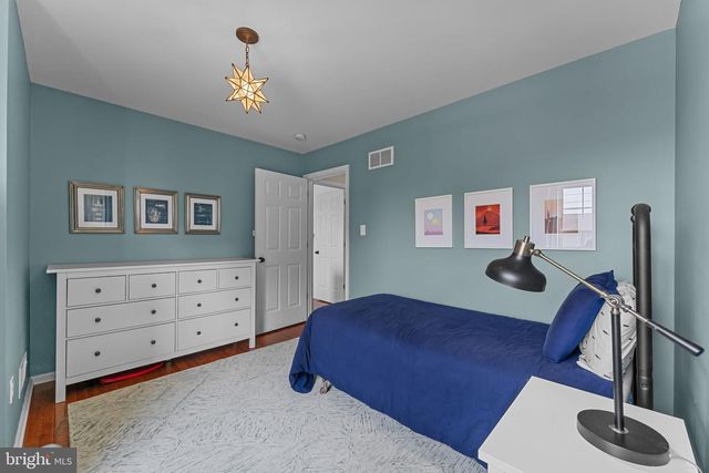 128 MONTGOMERY AVE, Souderton, PA 18964