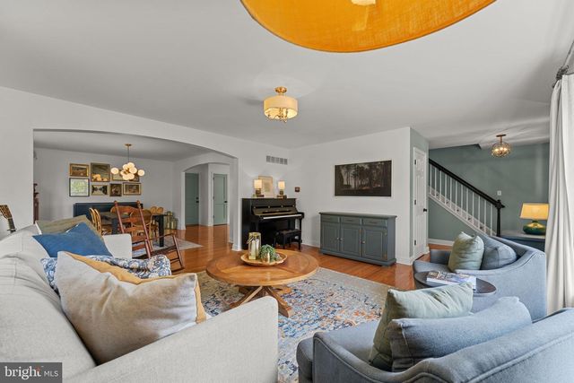 128 MONTGOMERY AVE, Souderton, PA 18964