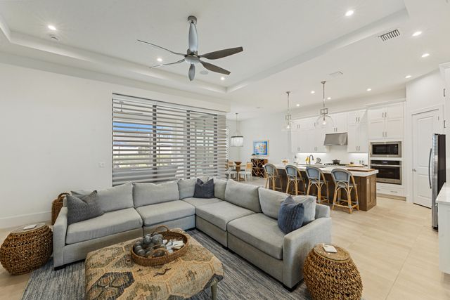 2044 SE Mosaic Boulevard, Port St. Lucie, Port St Lucie, FL 34984