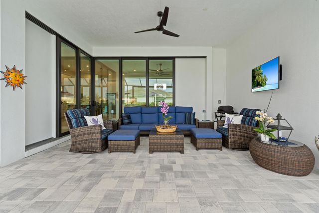 2044 SE Mosaic Boulevard, Port St. Lucie, Port St Lucie, FL 34984