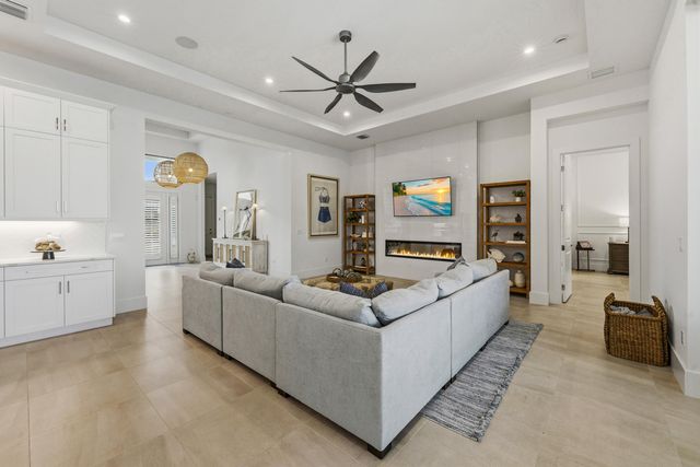 2044 SE Mosaic Boulevard, Port St. Lucie, Port St Lucie, FL 34984