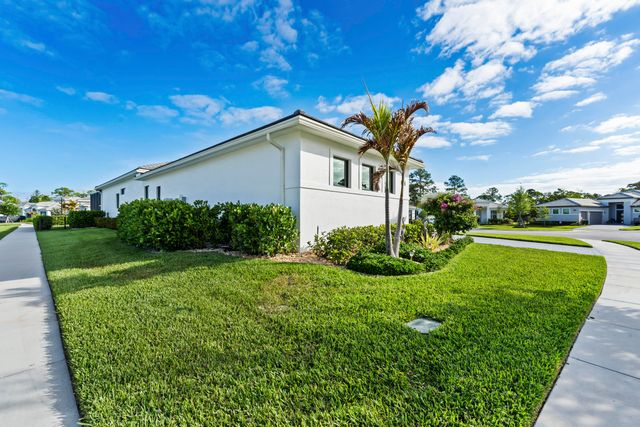 2044 SE Mosaic Boulevard, Port St. Lucie, Port St Lucie, FL 34984