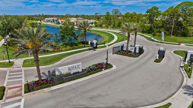 2044 SE Mosaic Boulevard, Port St. Lucie, Port St Lucie, FL 34984