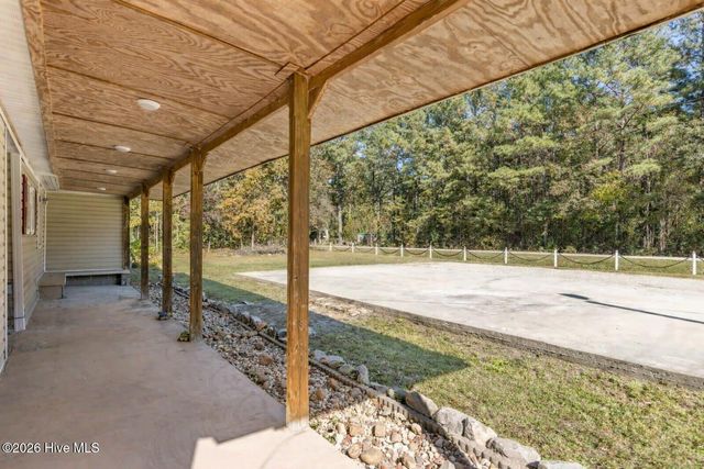 2499 Maco Road NE, Leland, NC 28451