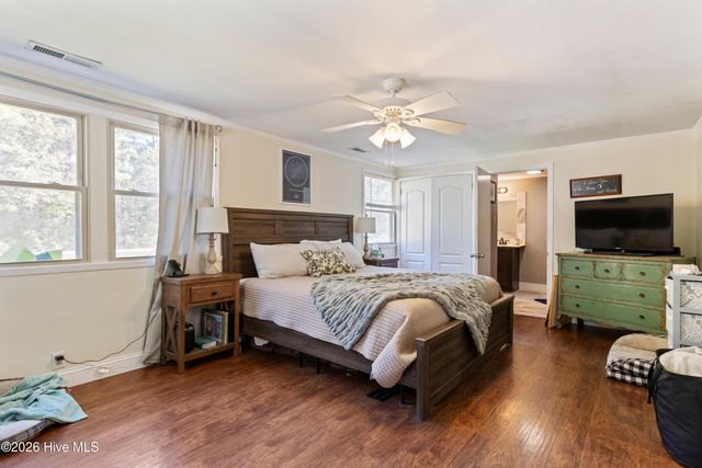 2499 Maco Road NE, Leland, NC 28451