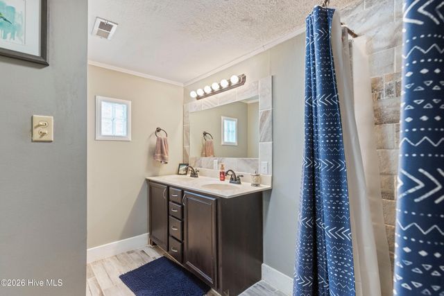 2499 Maco Road NE, Leland, NC 28451
