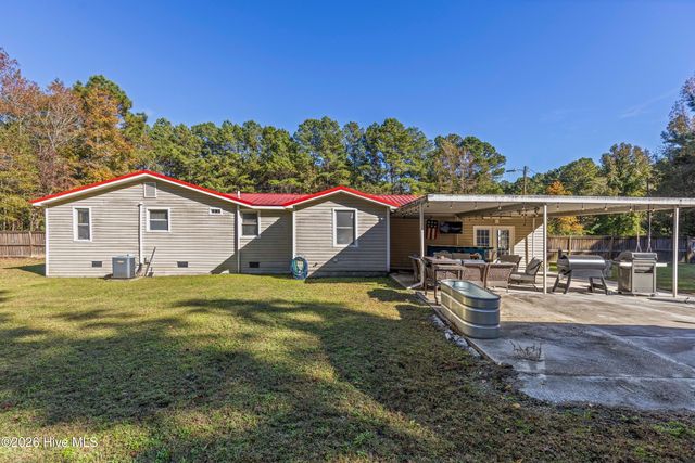 2499 Maco Road NE, Leland, NC 28451