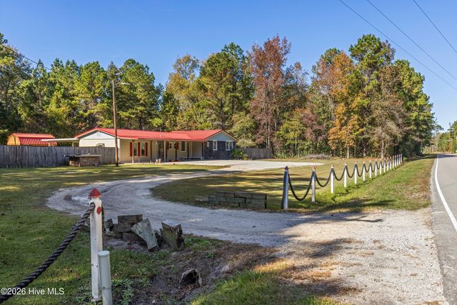 2499 Maco Road NE, Leland, NC 28451