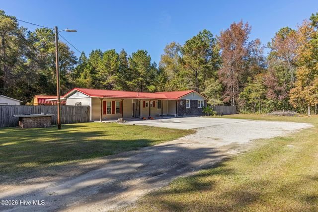 2499 Maco Road NE, Leland, NC 28451