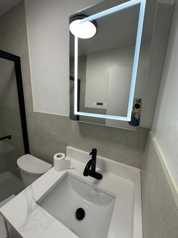 932 S B Street, Lake Worth Beach, FL 33460