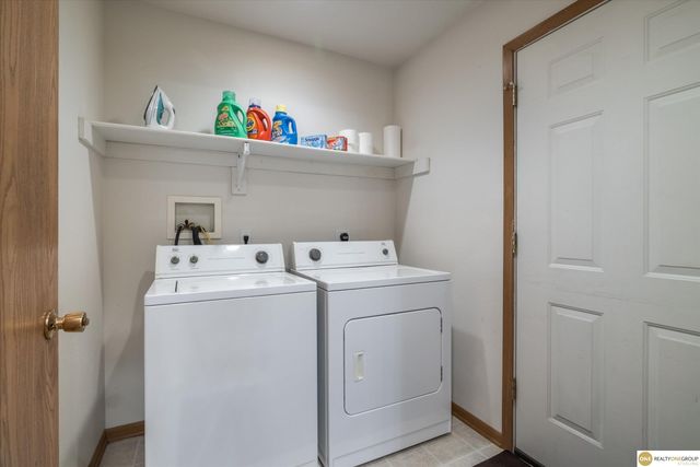 3735 N 40 Avenue, Omaha, NE 68111