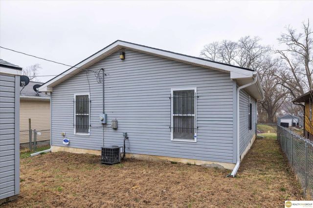 3735 N 40 Avenue, Omaha, NE 68111