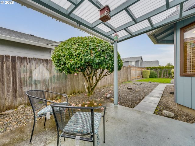 702 Ne 134TH St, Vancouver, WA 98685